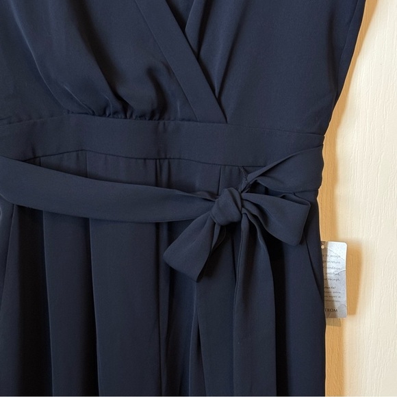 Eliza J Belted Navy Jumpsuit Wide Leg Sleeveless Size 6 NWOT - Picture 4 of 14